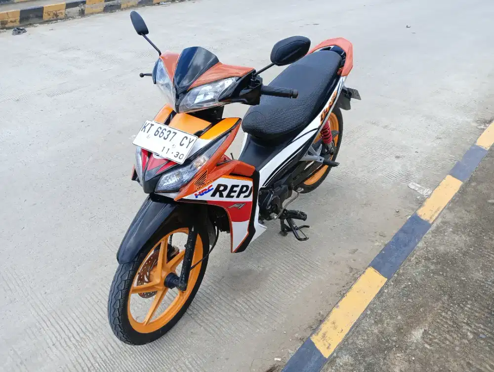 Honda Blade 125cc orange standar