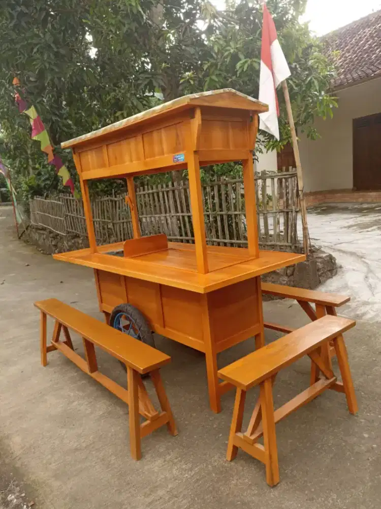 Jual gerobak kayu. COD