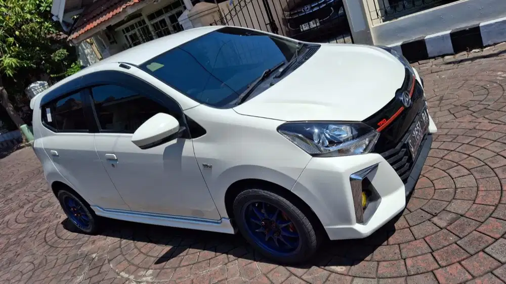 Di jual Cepat Ayla putih, tahun 2020, masih bagus