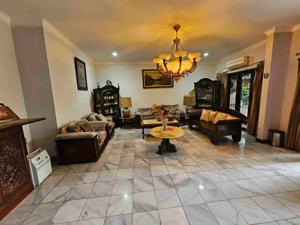 Jual Rumah Mewah harga  BU, Fasilitas lengkap dgn lapangan Padel, Driving range swiming pool taman bermain falam komplek elite dekat sekolah lab school dan Super market dan pintu Toll