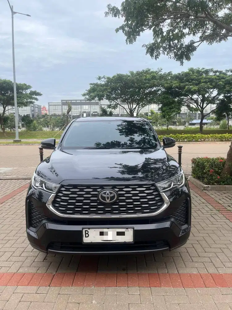 TOYOTA INNOVA ZENIX V (2022)