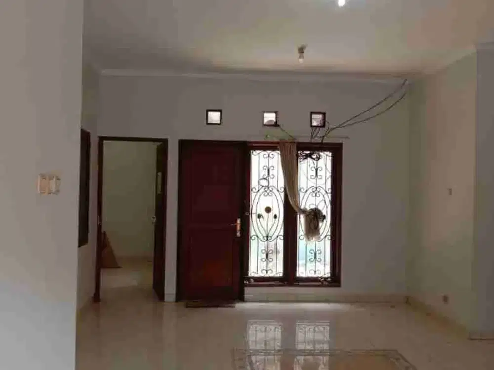 Jual rumah siap huni Bumi Sentosa 1 Cibinong