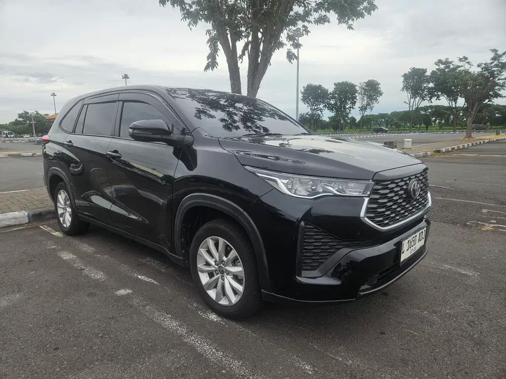 Toyota Kijang Innova 2023 Bensin