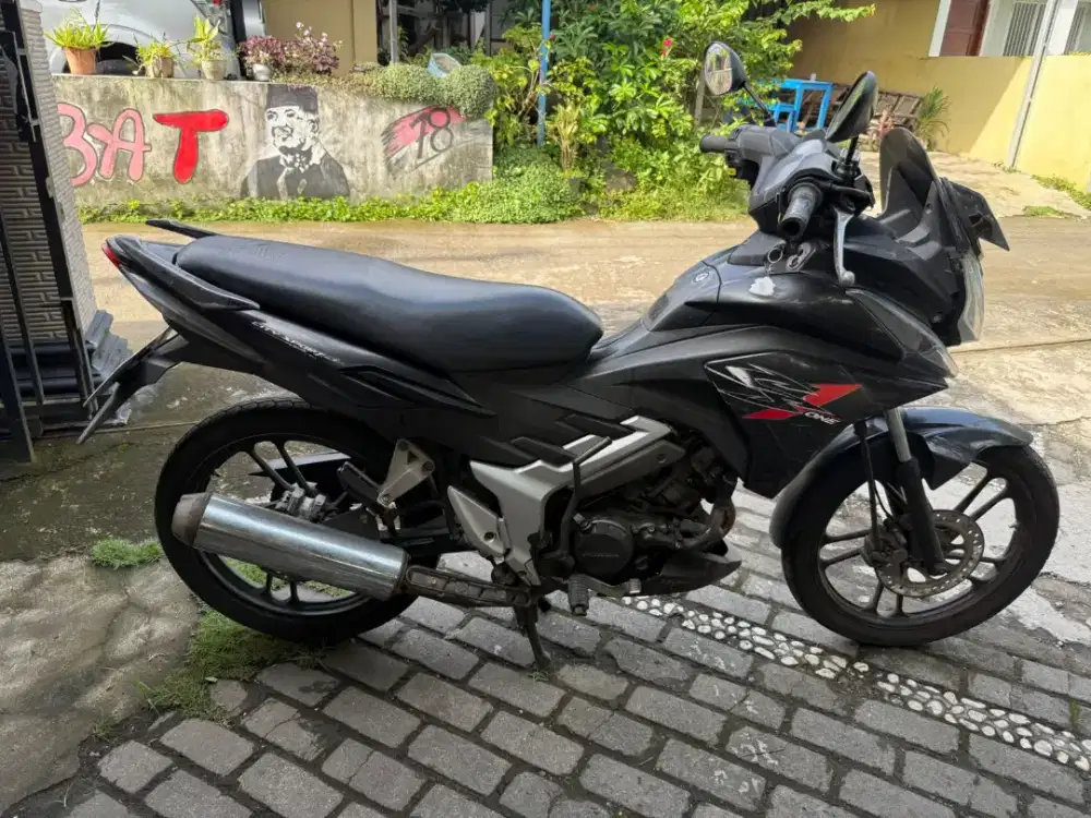 CS1 THN 2008 plat AB Bantul