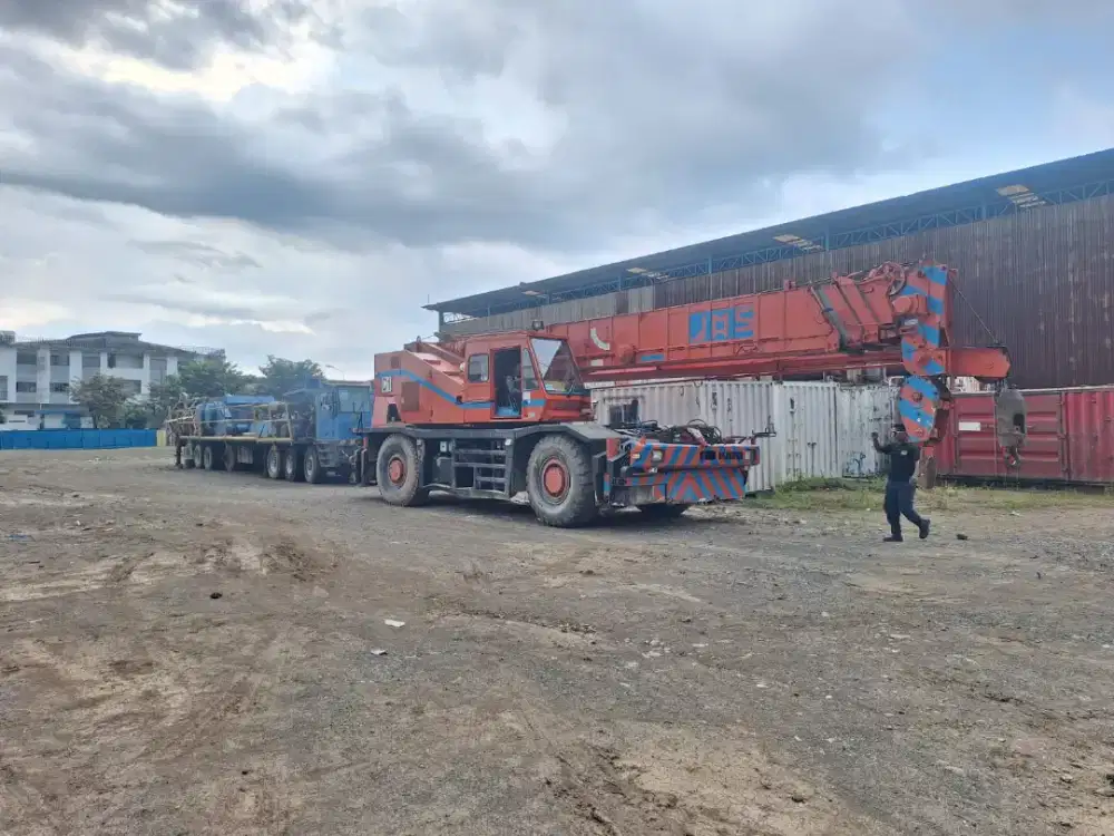 Raughterain crane kato KR500 tahun 2016