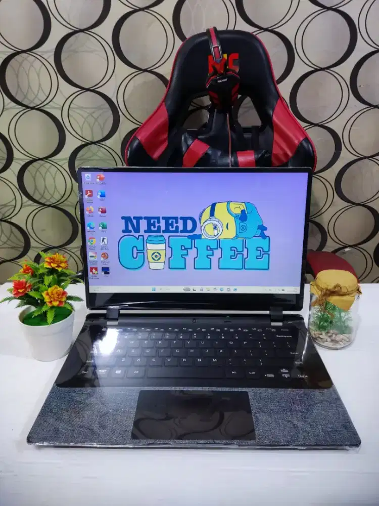 Avita Essential NE14A2 V19 Superslim [SSD]