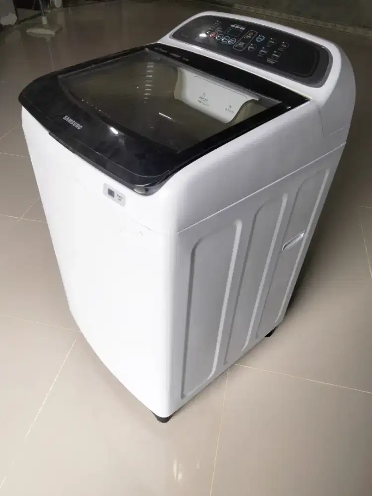 Mesin cuci automatic Samsung woblle
