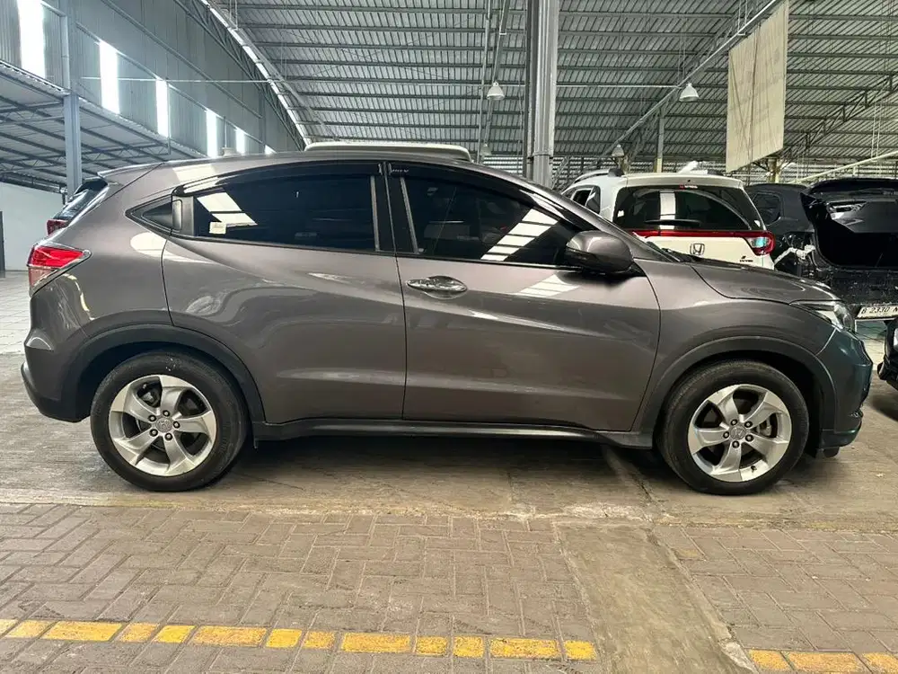 HRV 2018. Low km. Muluss like new! Not innova, not avanza, not crv