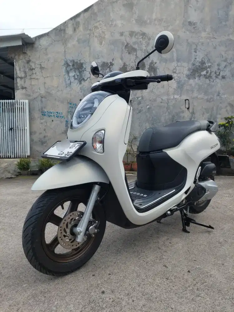 Scoopy Prestige