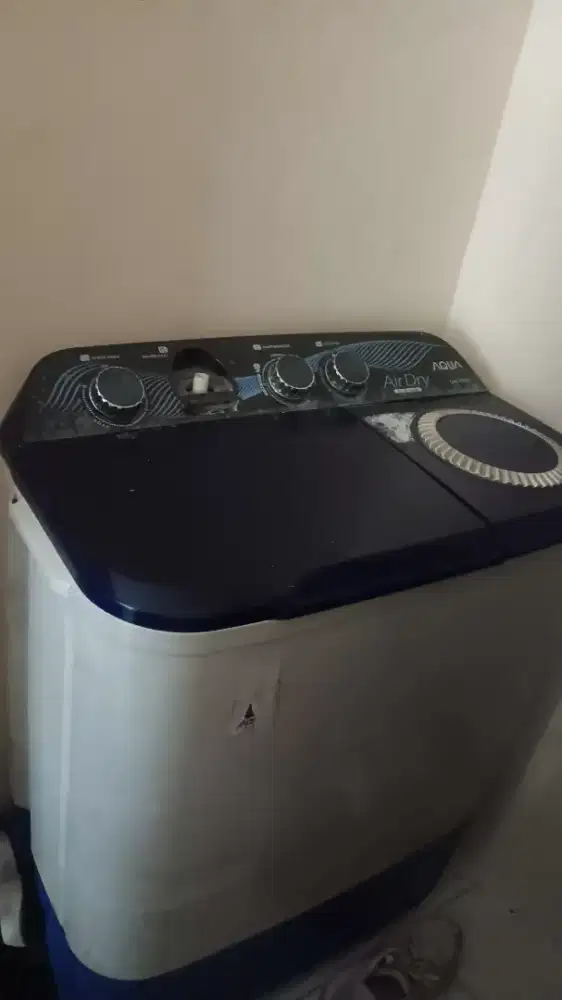 Mesin Cuci AQUA Hijab edition