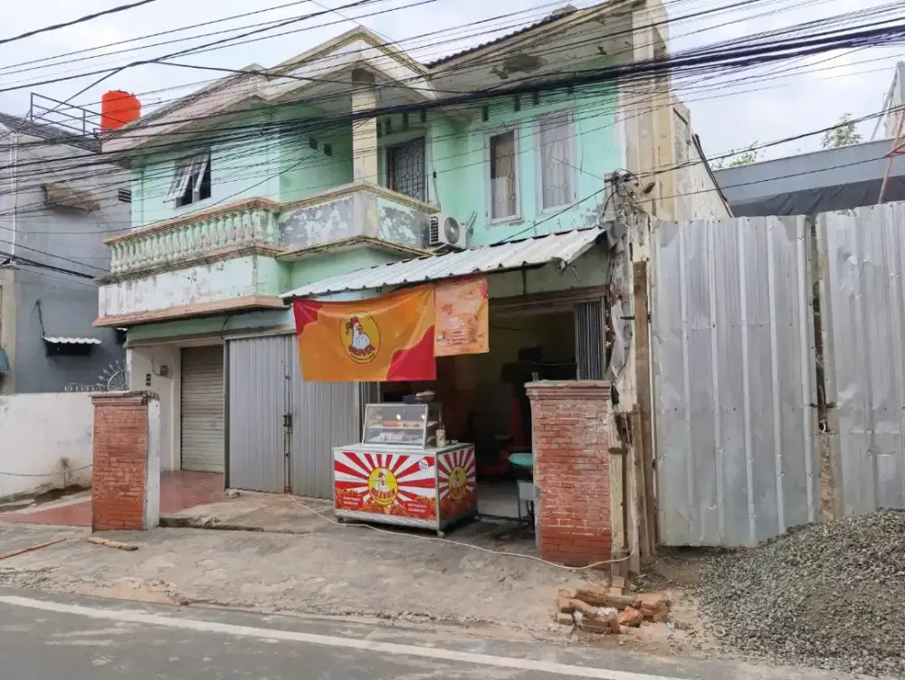 Dijual rumah + 2 kios kecil