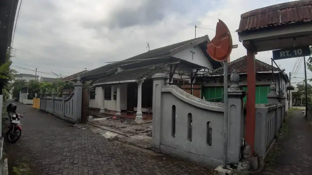 DIJUAL RUMAH STRATEGIS TENGAH KOTA YOGYAKARTA – SURYOWIJAYAN