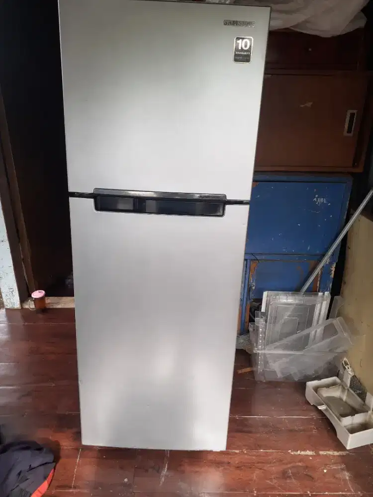 Jual klkas samsung inperter original normal mulus garansi di anter.