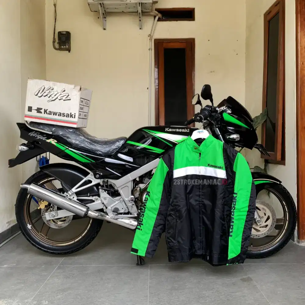 KAWASAKI NINJA 150 R 2015 LE LIMITED EDITION ANTIK GOOD CONDITION