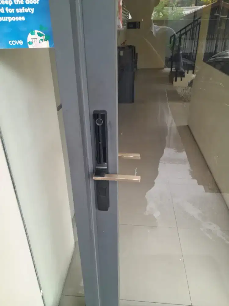 Smart Door Lock Seyven Tampilan Sangat elegan