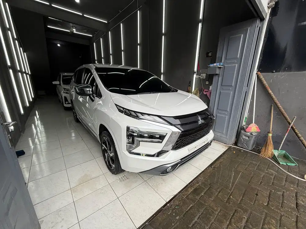 MITSUBISHI NEW XPANDER ULTIMATE MATIC SILVER VELOZ XENIA AVANZA HRV