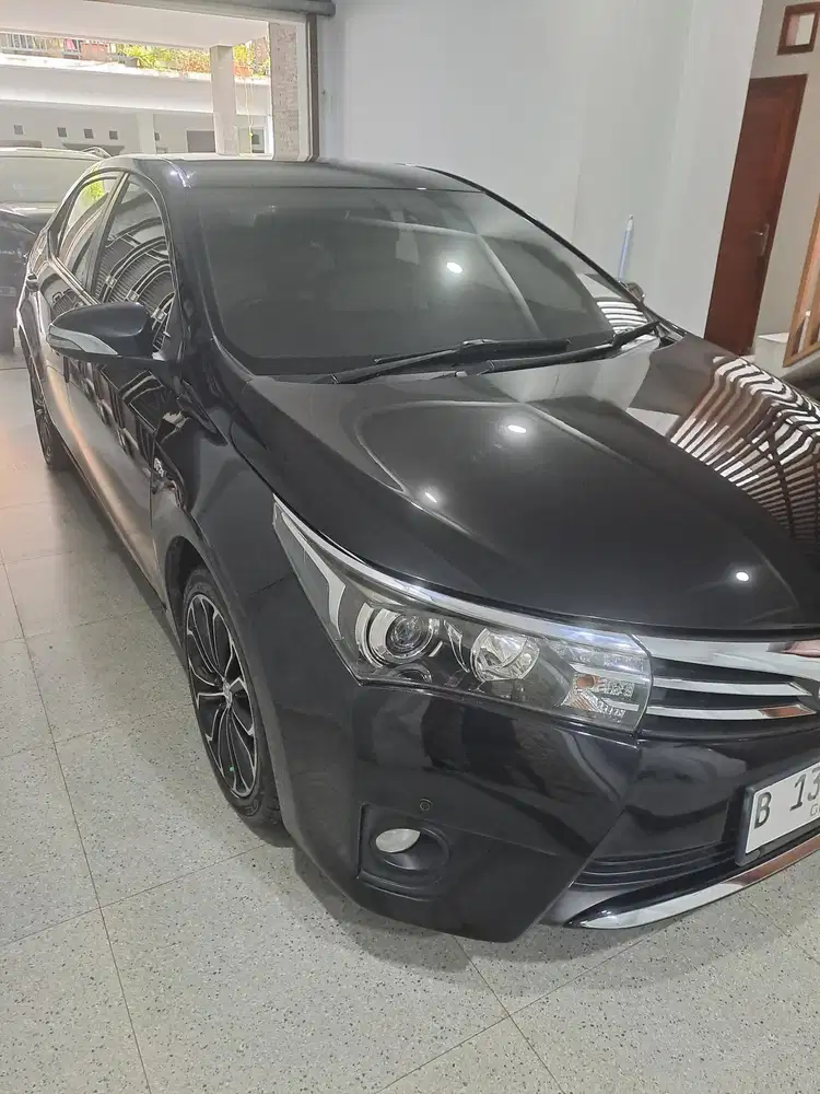 Toyota Corolla Altis 2015 Bensin