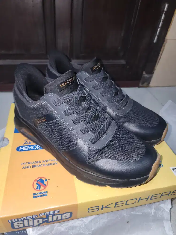Black shoes skecher tres air uno sepatu hitam sneaker