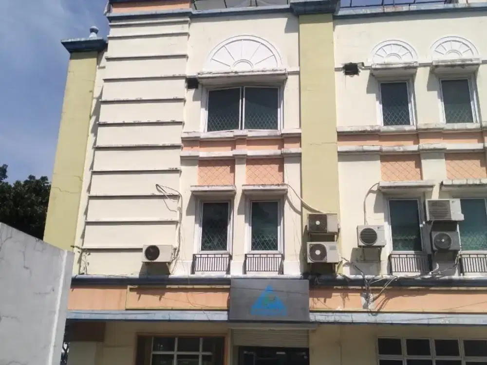 Dijual 2 Ruko Gandeng di Golden Madrid 2