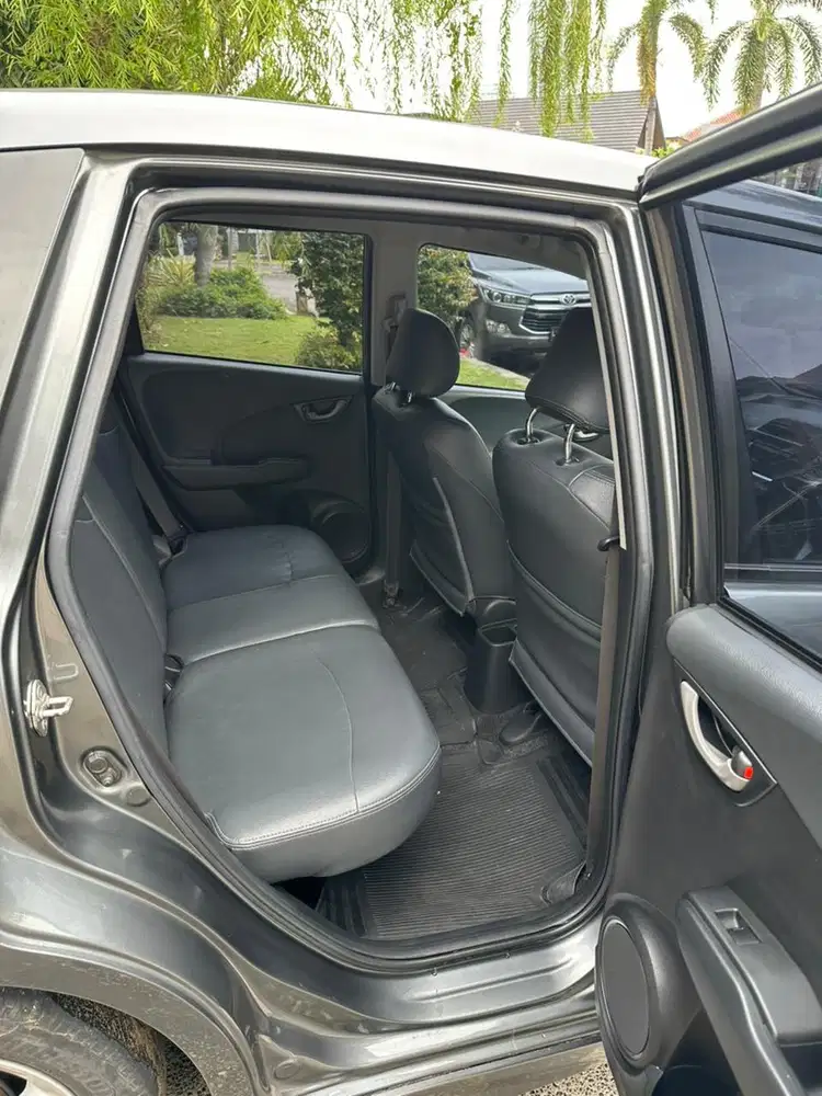 Honda Jazz 2011 Bensin