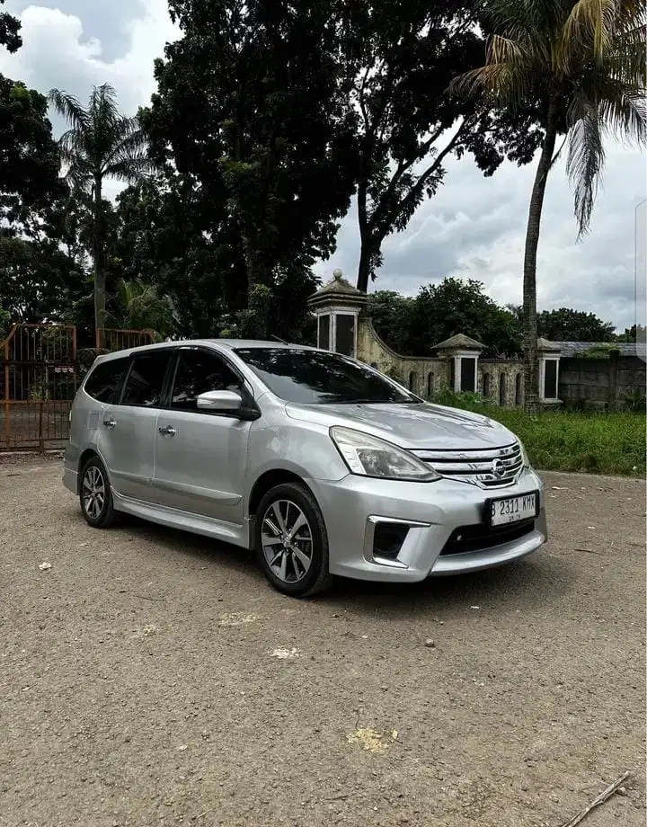 Nissan Livina 2016 Bensin