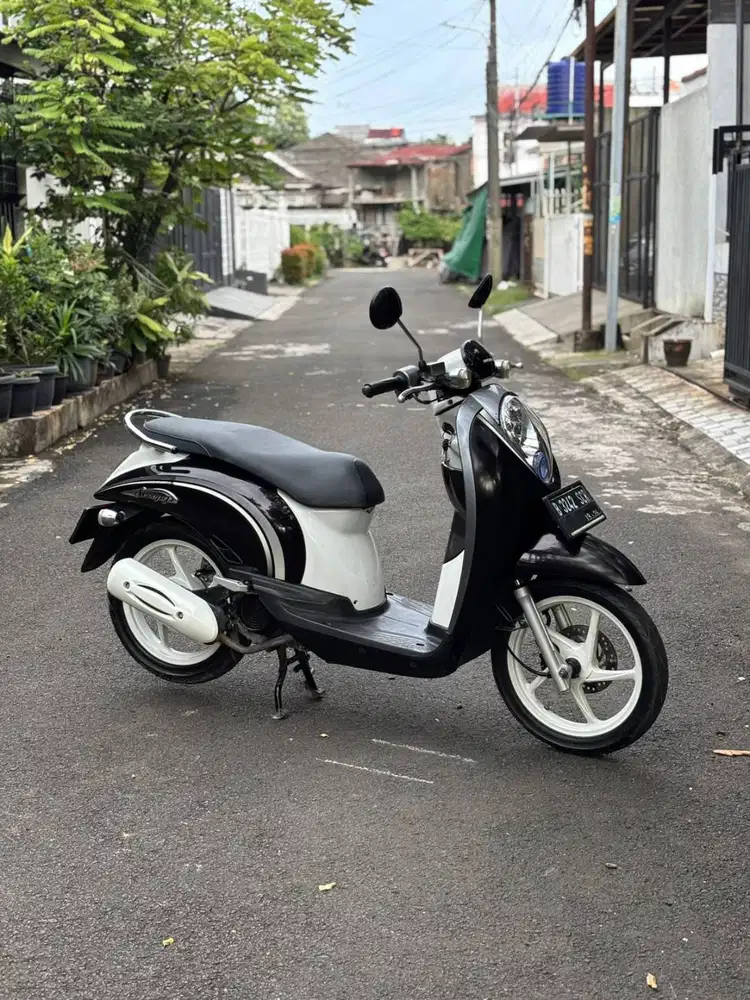 HONDA SCOOPY GEN 1 KARBU 2011
