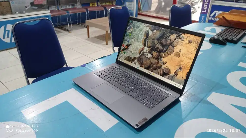 LENOVO IP 3 SLIM SERI BARU CORE i3 GEN 11 RAM 8GB/SSD 512GB MULUS