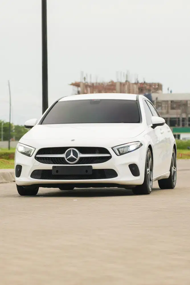 [ Super Low Odo ] Mercedes Benz A200 1.3 Progressive Line Sedan 2021
