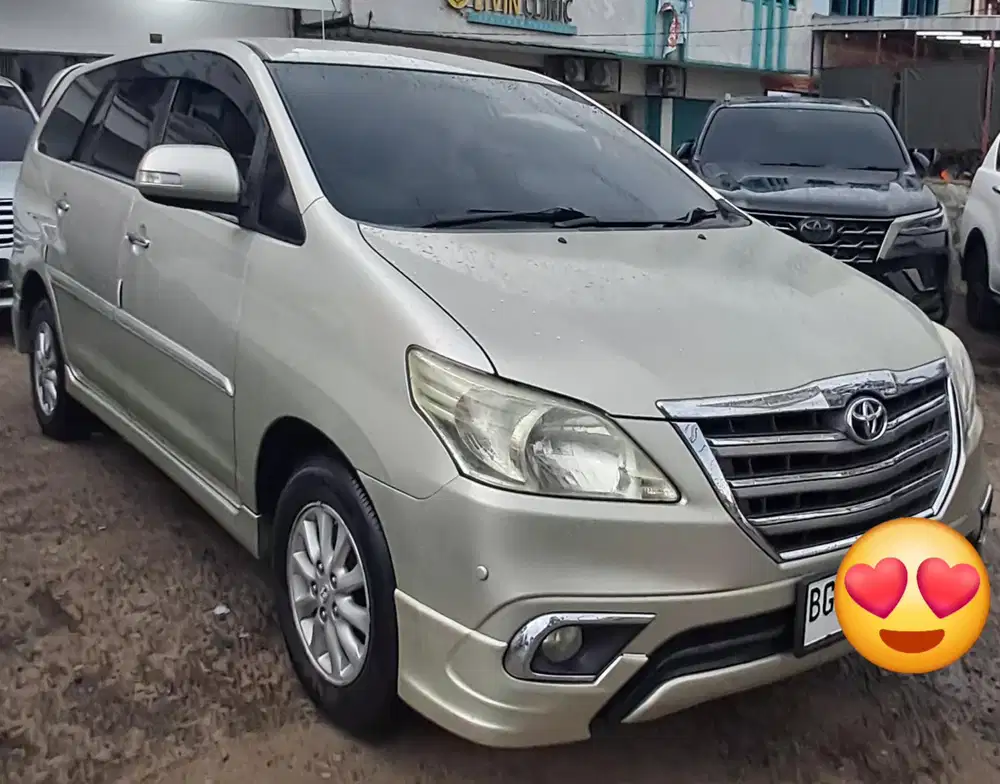 Innova 2,0 V Luxury Manual