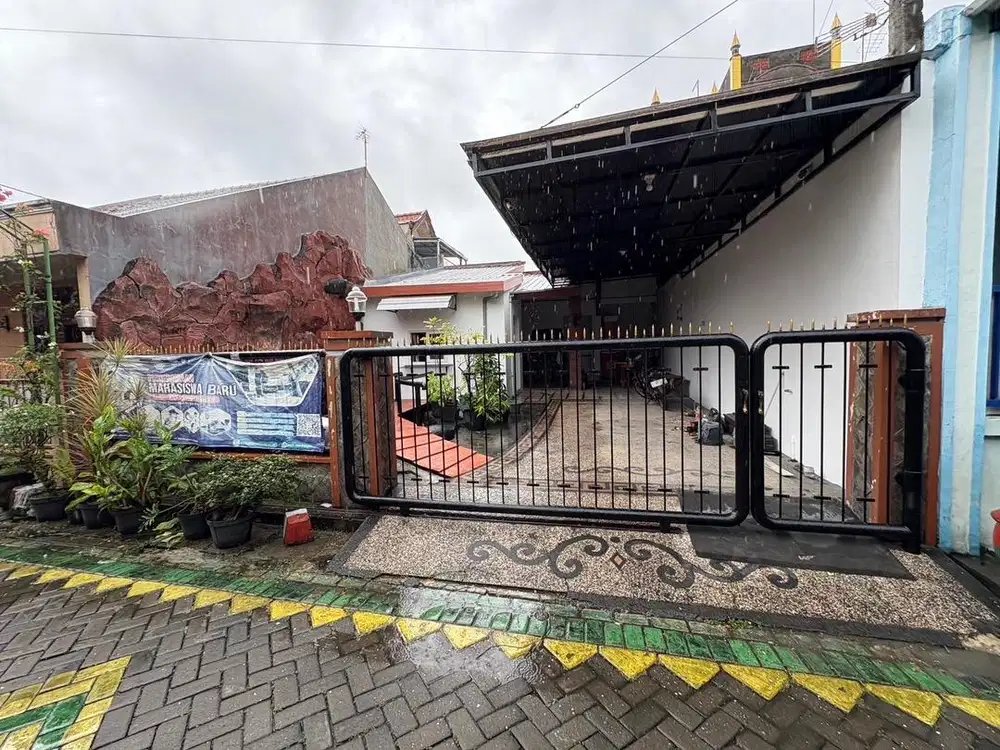 Dijual Rumah 1 Ruang Serba Guna 1 Kamar Mandi Sidoarjo Kota luas 96m2