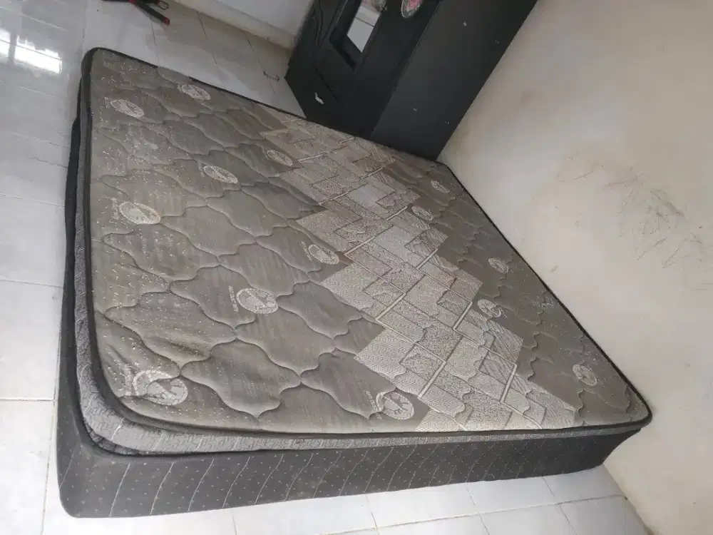 SPRINGBED 6 KAKI EMPUK PADAT