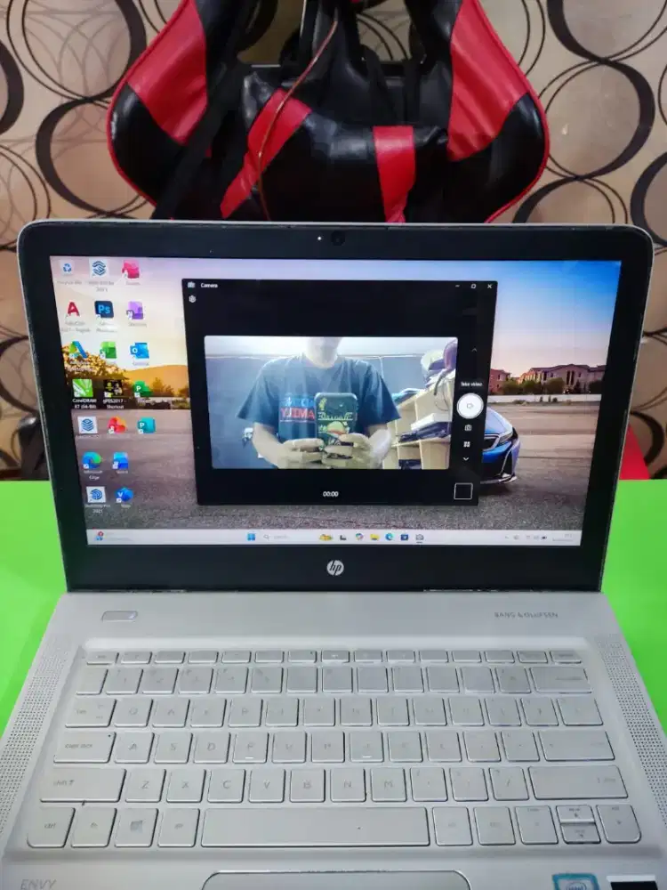 HP ENVY 13-F24 LAYAR QHD+ Superslim Premium Edition