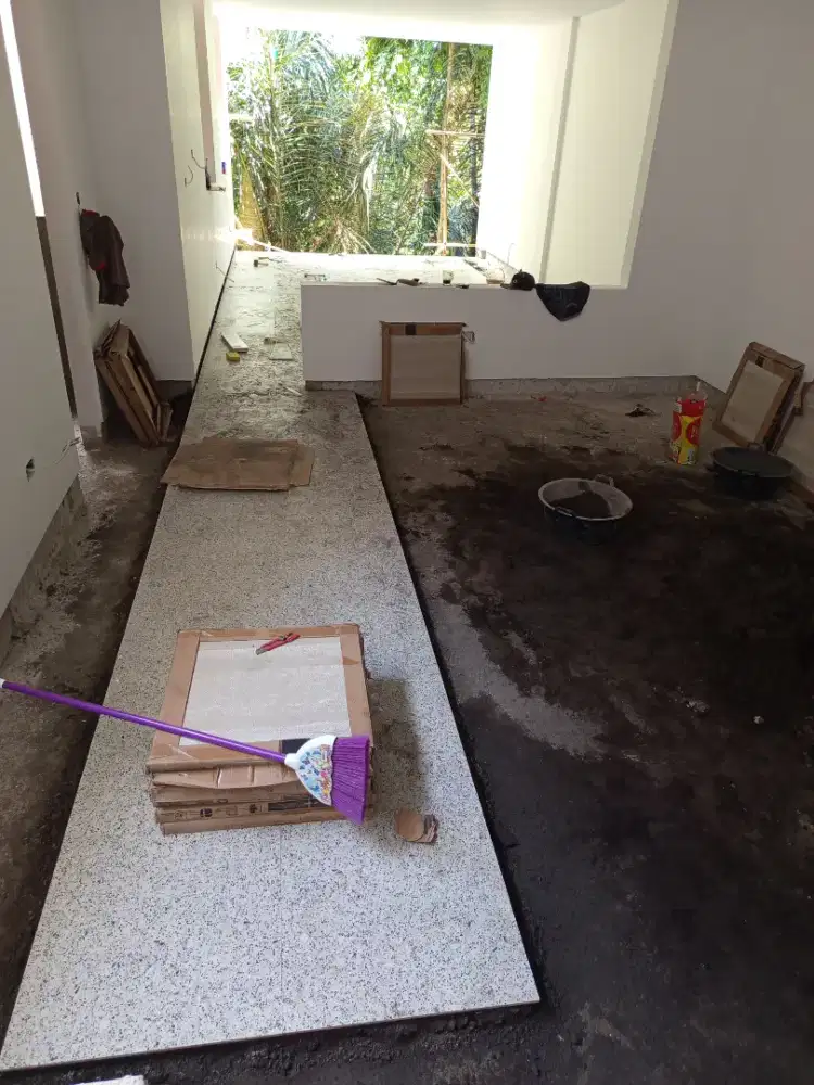 jasa pasang kramik..granit..cat .dll