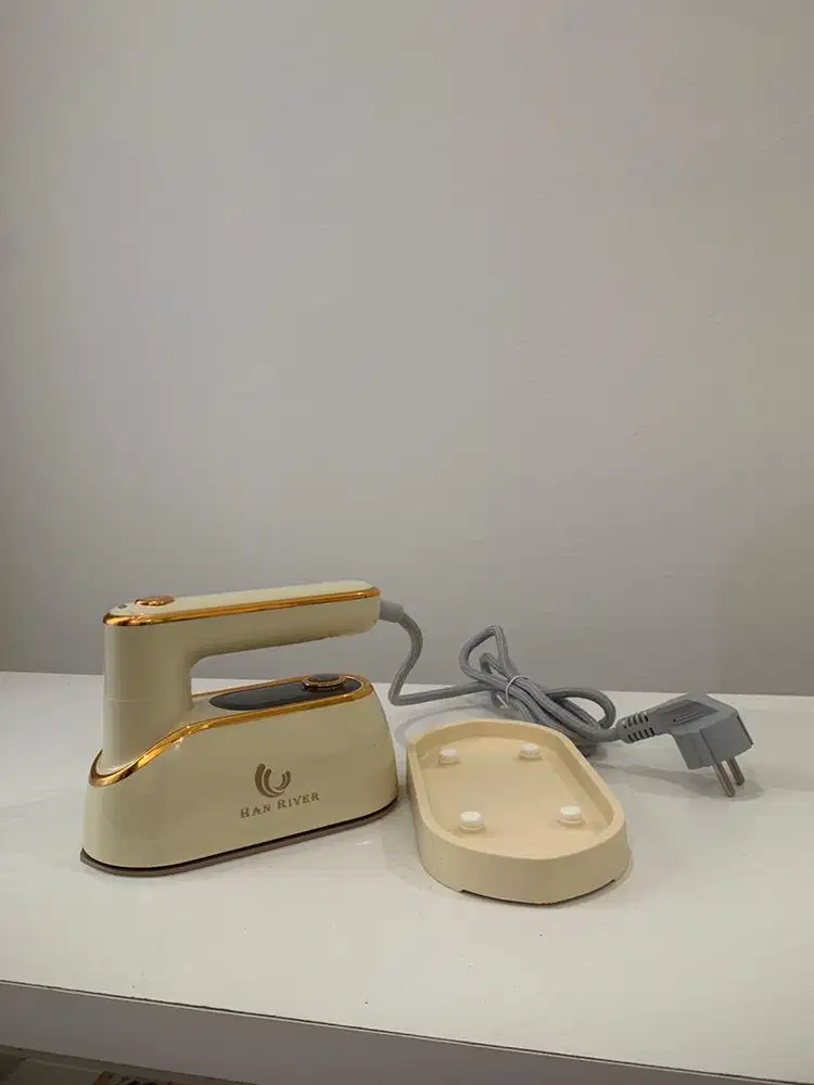 setrika uap Han River