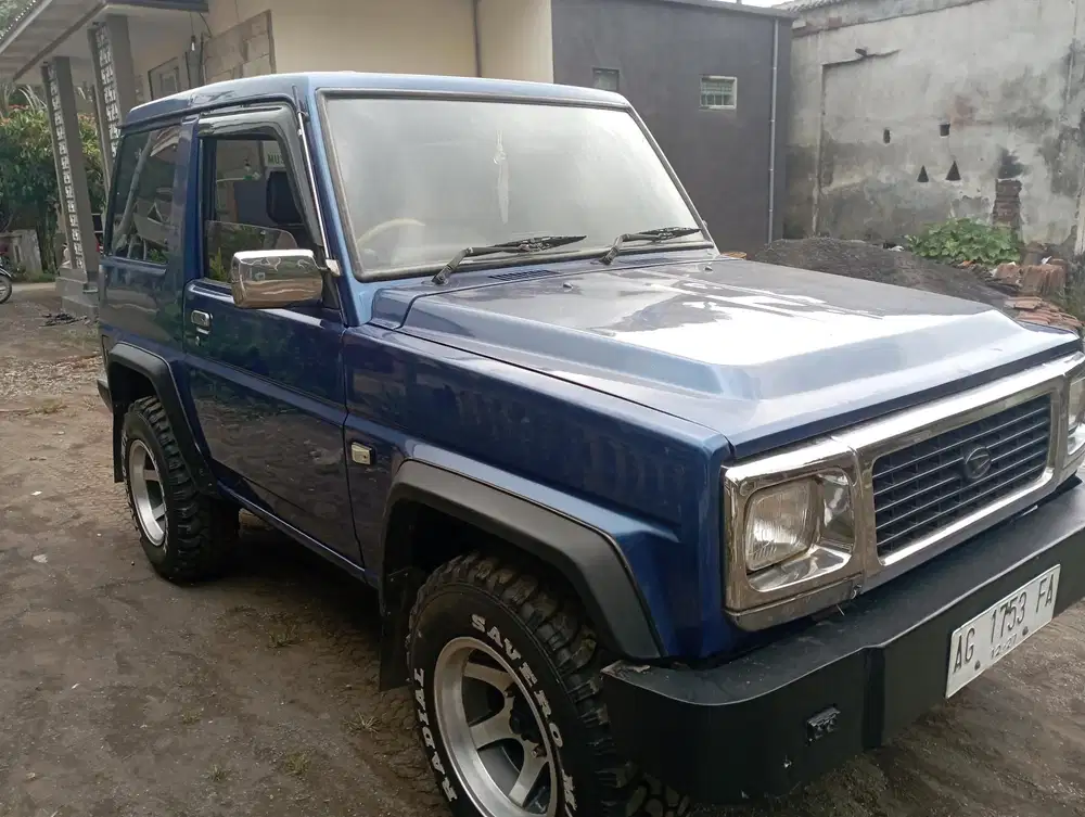 Daihatsu Feroza 1995 Bensin