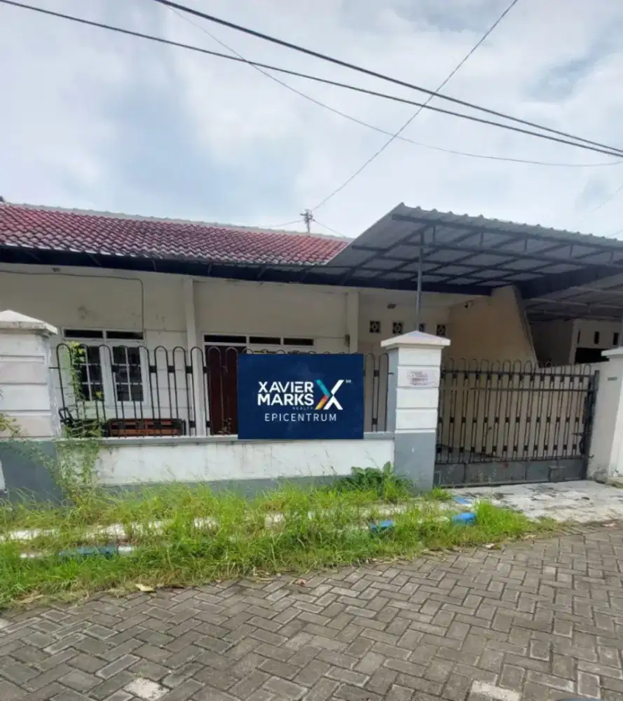 Rumah 3 kamar terawat dekat pintu tol tambak sumur, merr