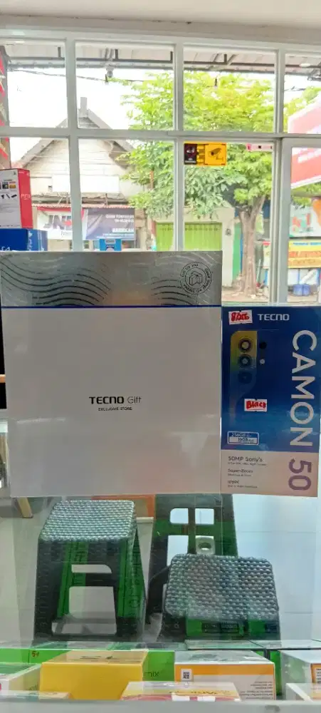 Tecno camon 50 RAM 8gb Rom 256gb, Free GIFT BOX