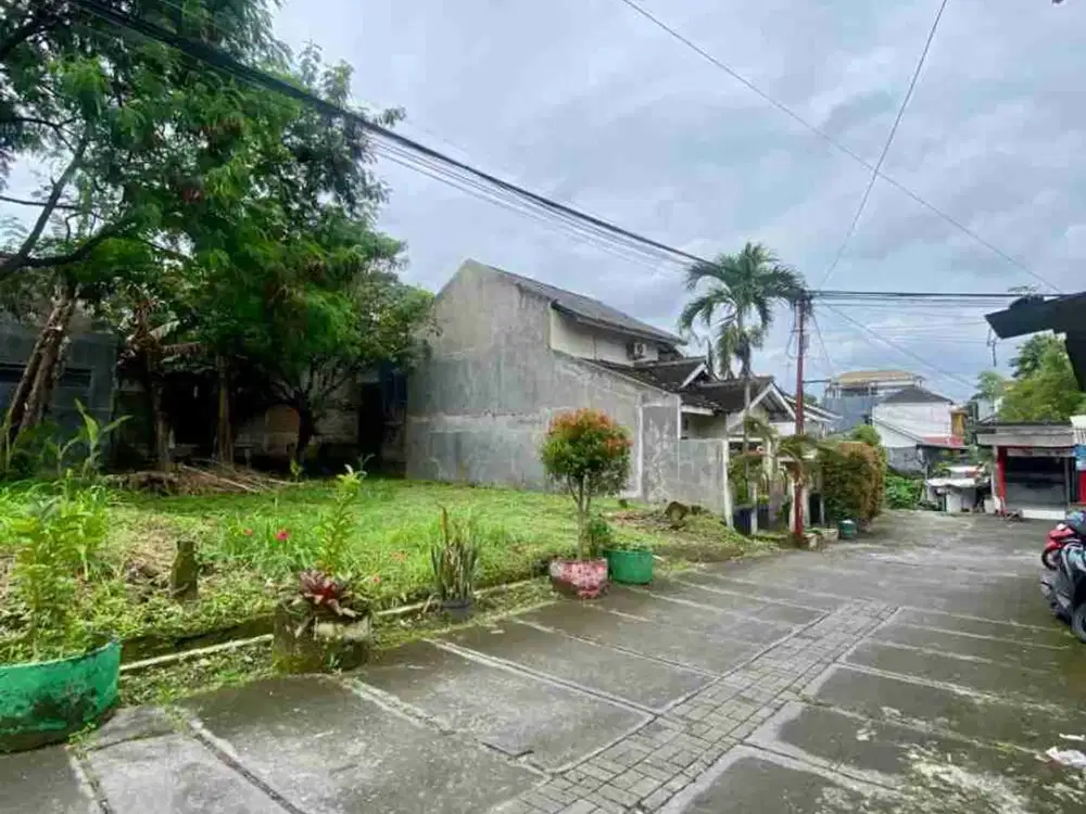 DIJUAL Pekarangan area Condongcatur Dekat Pasar Colombo