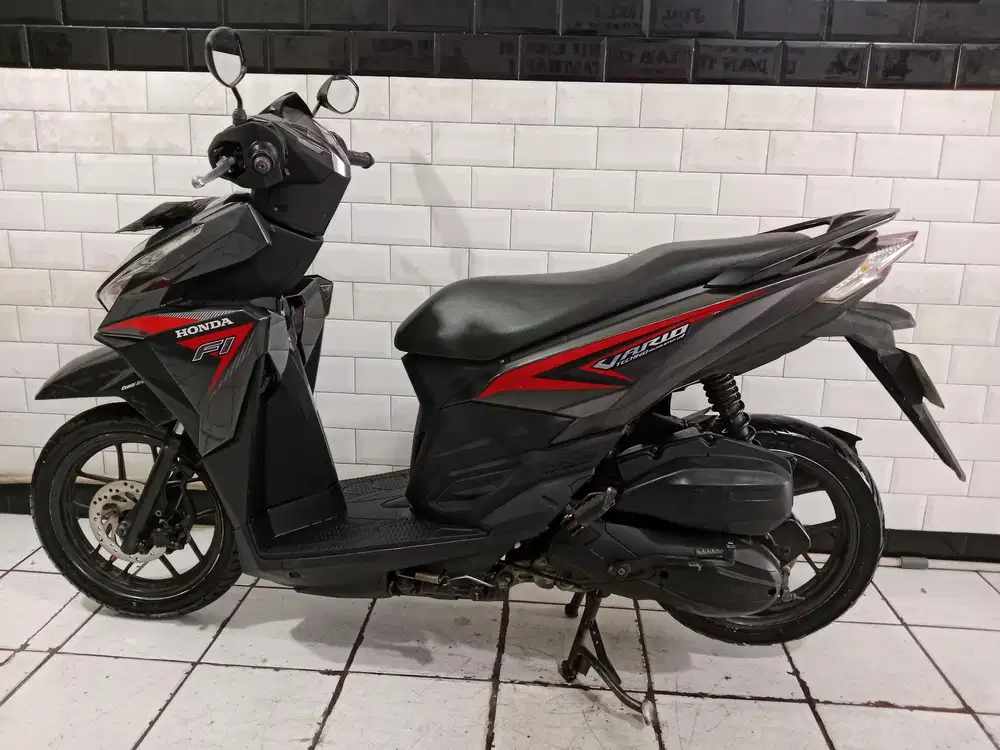 Vario led 150 tahun 2015 bagus
