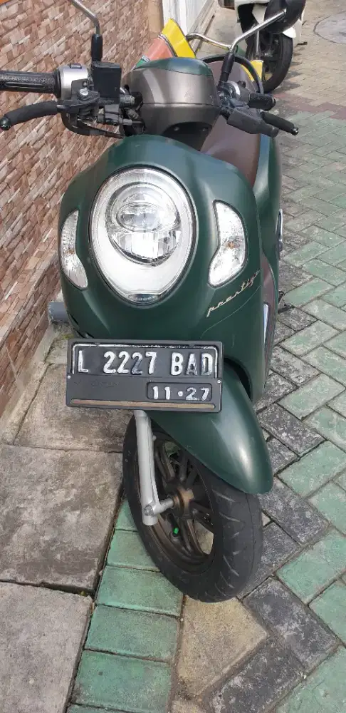 Scoopy Prestige th 2022 Hijau Army mewah pjk baru