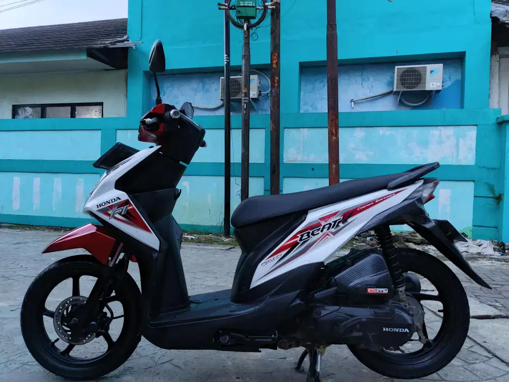 Honda beat FI esp 2016 stater halus bodi mulus seperti baru