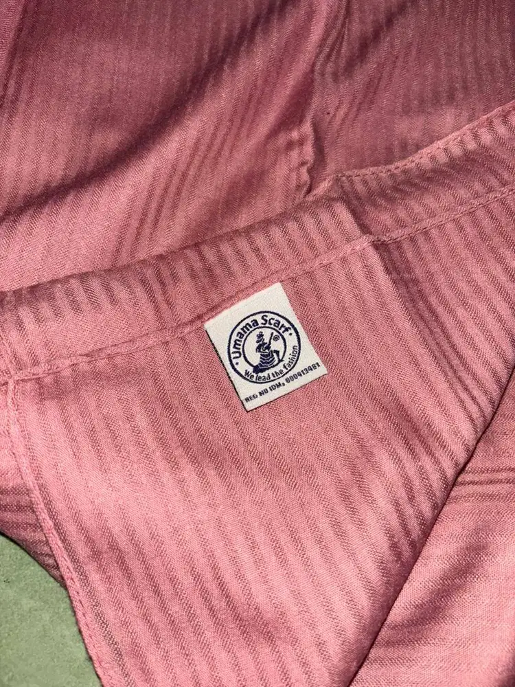 Umama Scarf Kerudung Segi Empat Salur