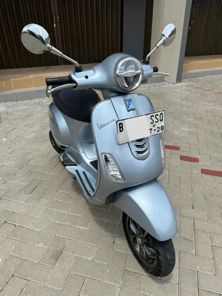 Vespa LX IGET 125 2023