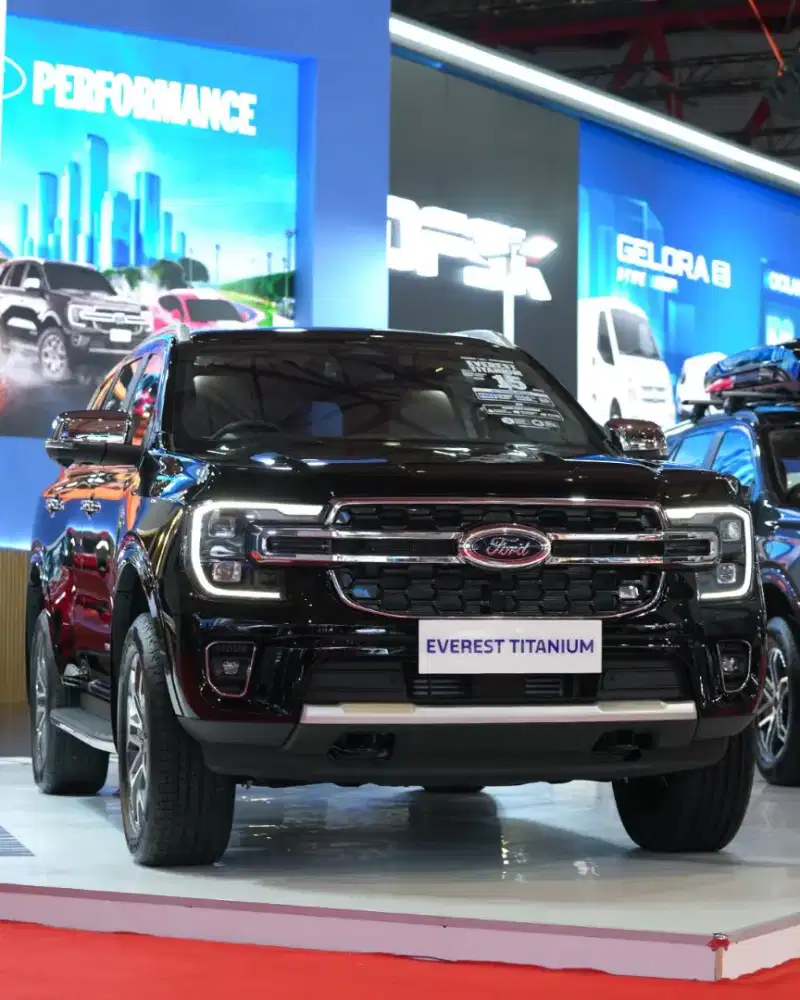 Ford Everest Titanium (Baru)