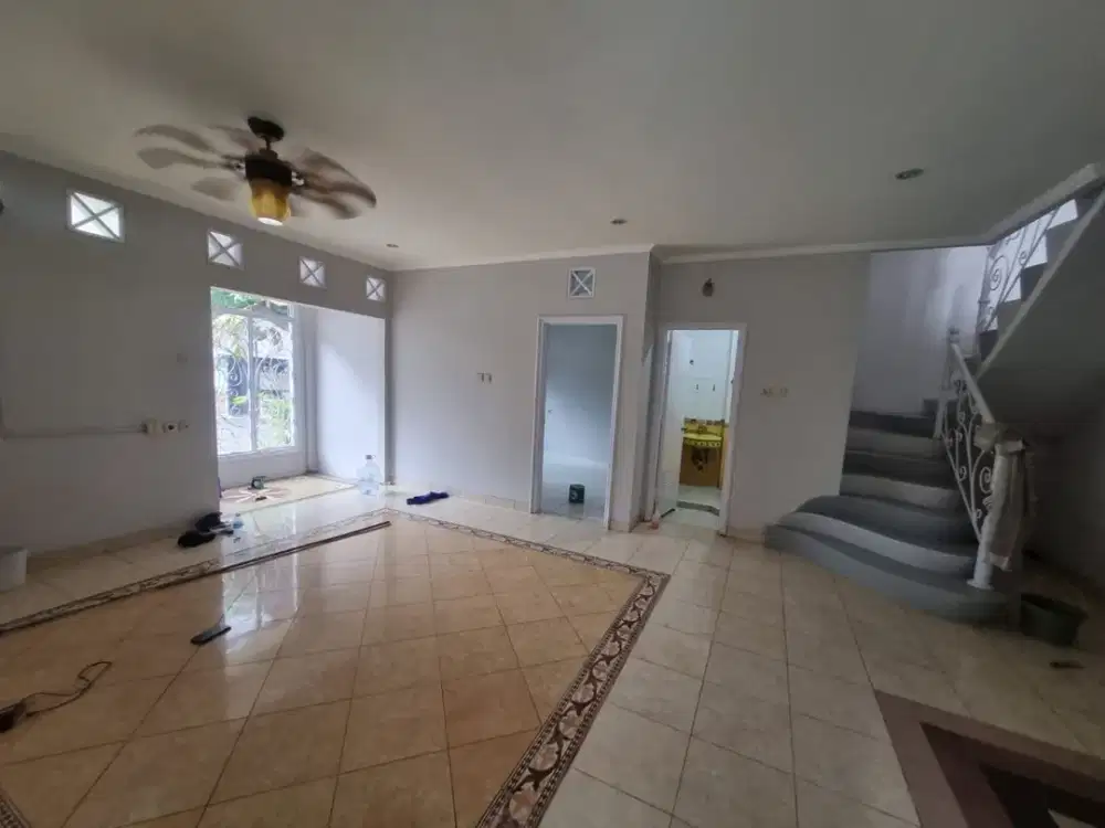 Dijual Rumah Hook Siap Huni di Puri Intan Kelapa Gading