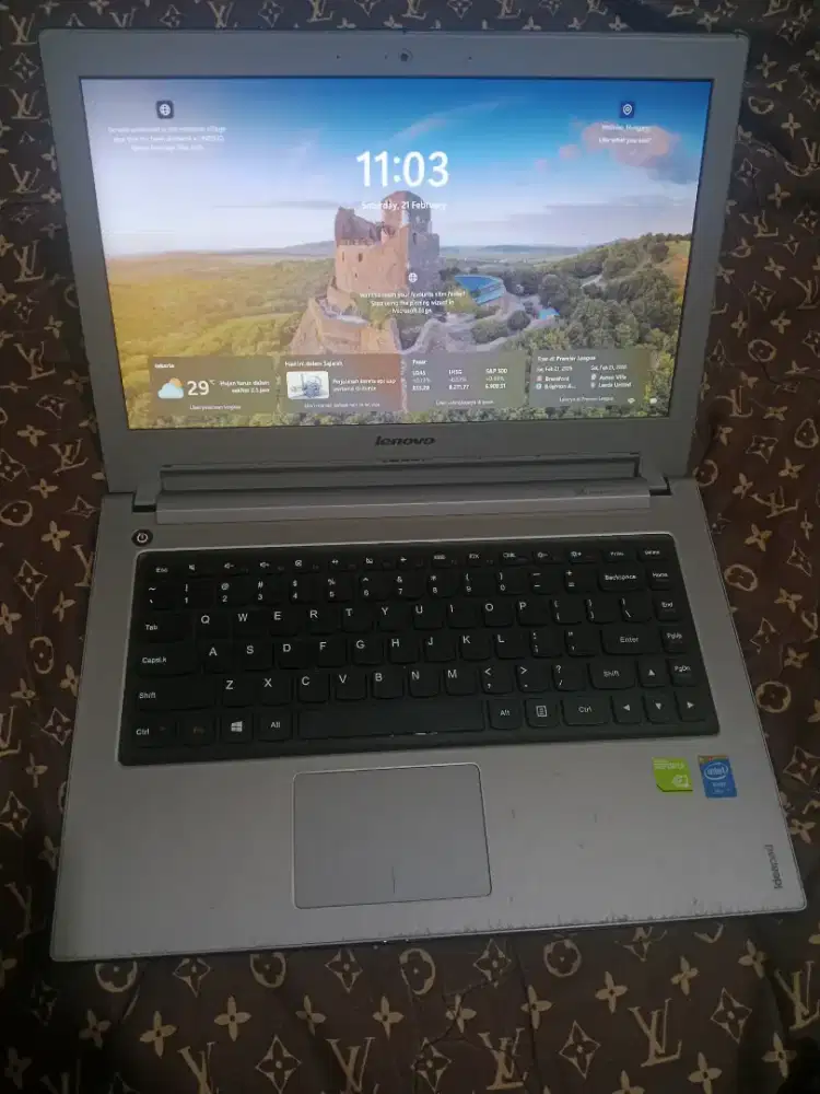 Lenovo Z410 - Core i5 4200u, Dual VGA, Ram 8Gb
