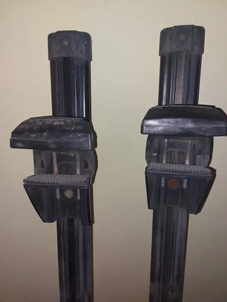 Crossbar bekas copotan Fortuner