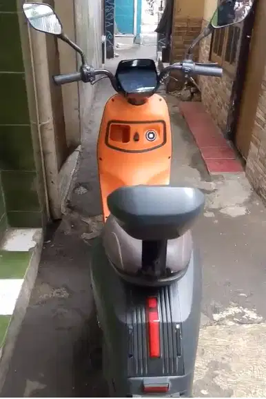 Sepeda Listrik UWinfly M70 (Kondisi Seperti Baru)