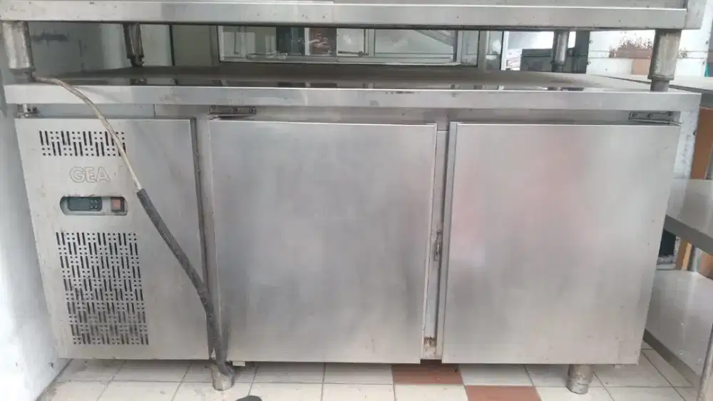 Under chiller stainless