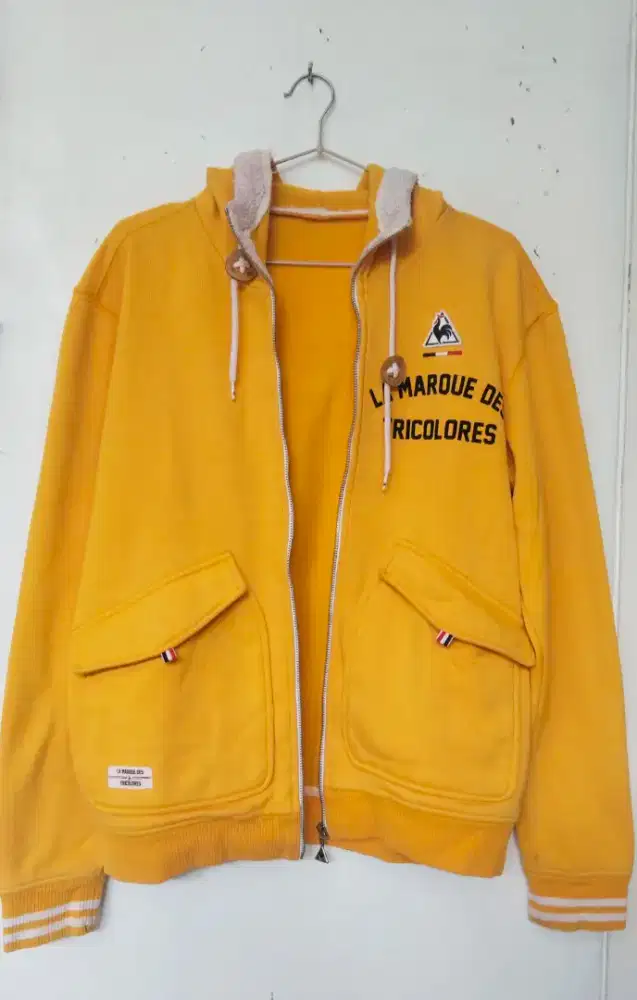 Flash Sale. Jacket Import Yellow 100k.